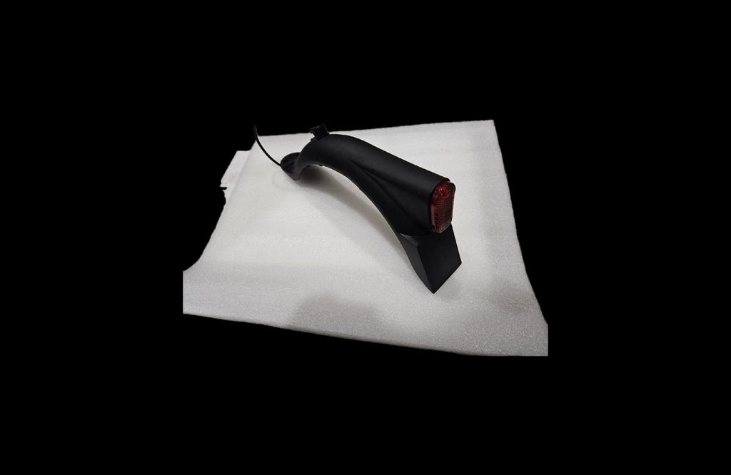 RCB EV85F ABE Kotflügel mit Licht Kennzeichen halter Rear Fender Schwarz