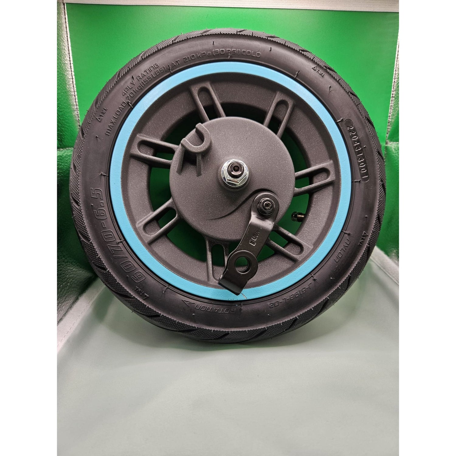 Ninebot G30D G30LD 2 Gen Reifen Blau mit Tubeless Felge Bremse
